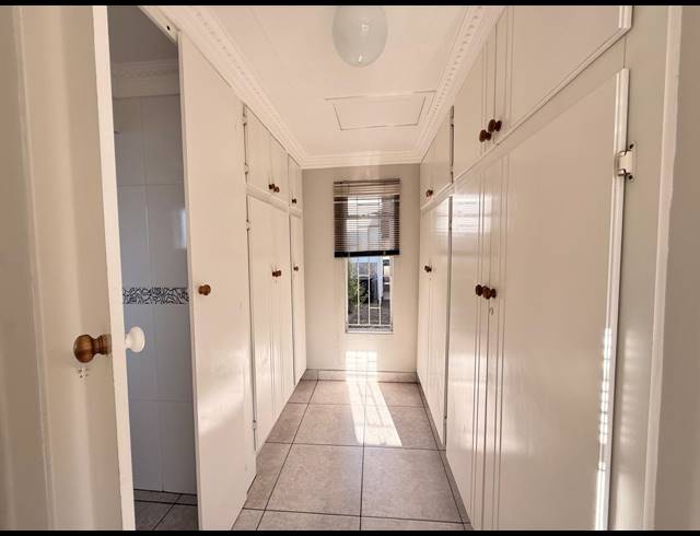 4 BEDROOM FREEHOLD FOR SALE IN NEWCASTLE CENTRAL